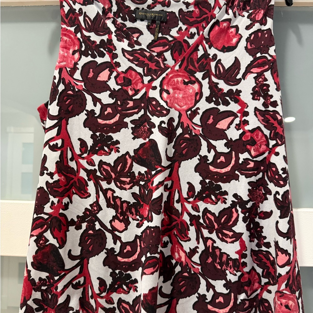 Floral Sleeveless Top - Pinks, Wines, Gray by Donna Karan Size Medium - Picture 3 of 7